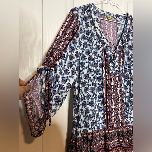 💙 Boho Floral Blouse - Picture 3 of 6